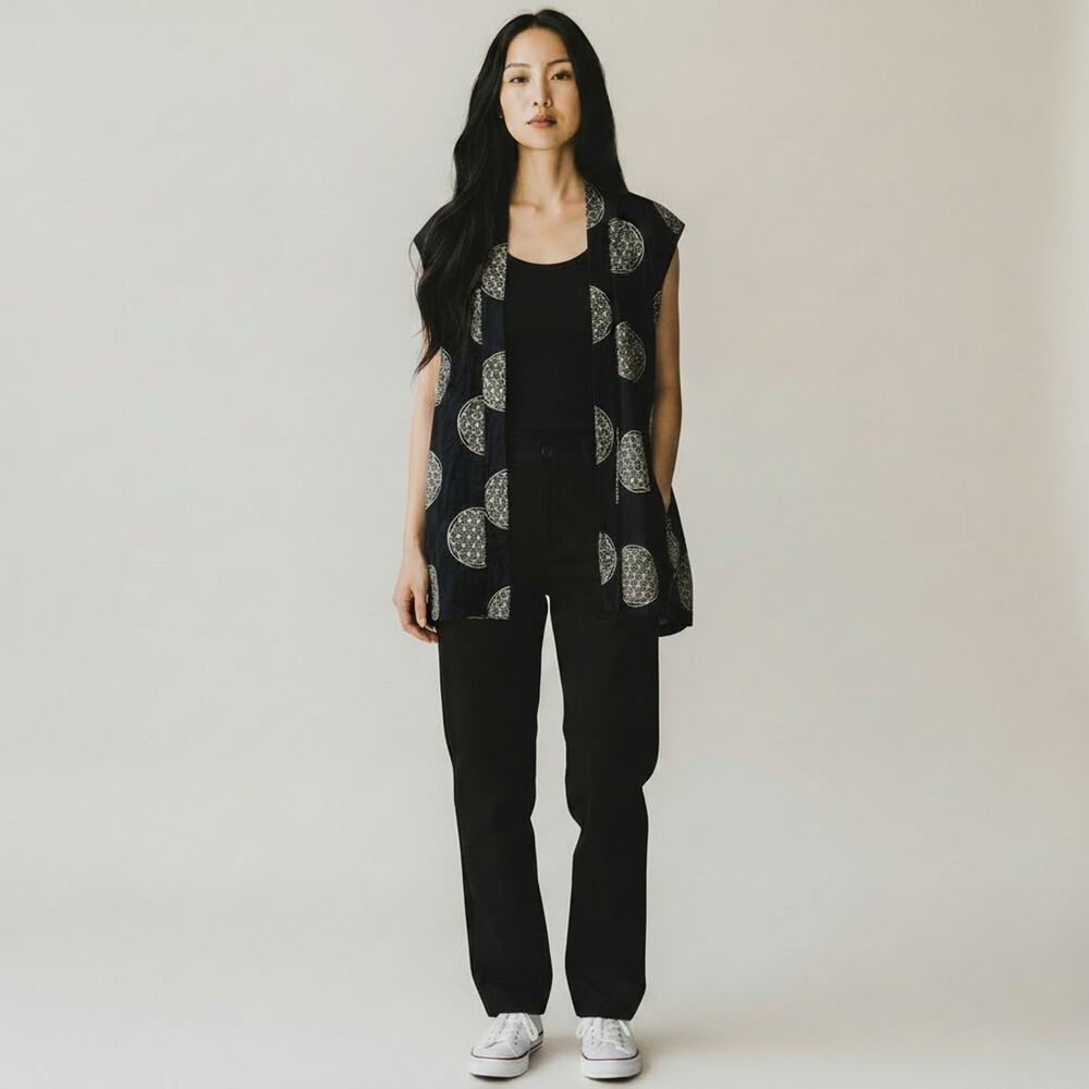 Yasuko Kurisaka Black Sleeveless Art to Wear Lagenlook Cotton Shell Top One Size